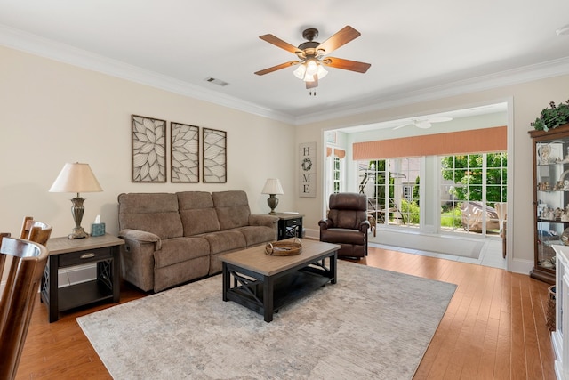 565 Scout Dr, Mount Juliet, TN 37122 - living area with a ceiling fan, ornamental molding, and wood-type flooring