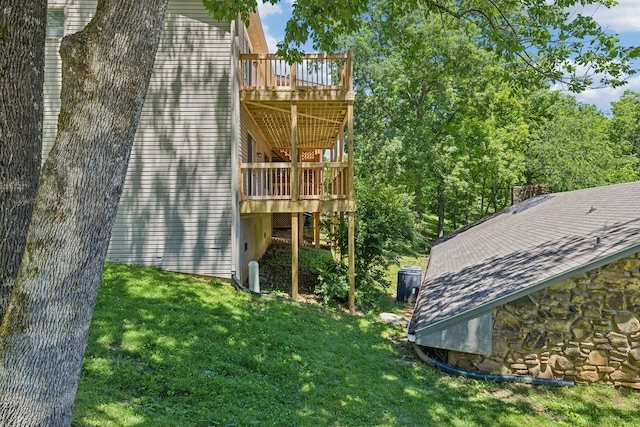 804 Beazer Ln, Antioch, TN 37013 - view of home's exterior featuring a deck and a yard