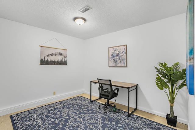 684 Dutchmans Dr, Hermitage, TN 37076 - home office with baseboards and a textured ceiling