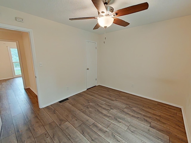 7 E Ln, Fayetteville, TN 37334 - empty room with ceiling fan, hardwood / wood-style flooring, and baseboards