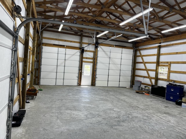 168 Commodore Cir, Summertown, TN 38483 - view of garage
