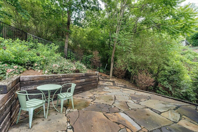 500 Beck Ave, Chattanooga, TN 37405 - view of patio