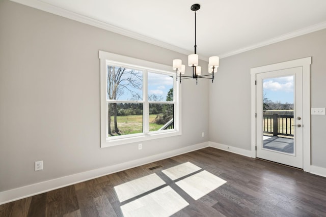 2200 Hamilton Chambers Rd, Lebanon, TN 37087 - spare room featuring a chandelier, ornamental molding, dark wood-style flooring, and baseboards