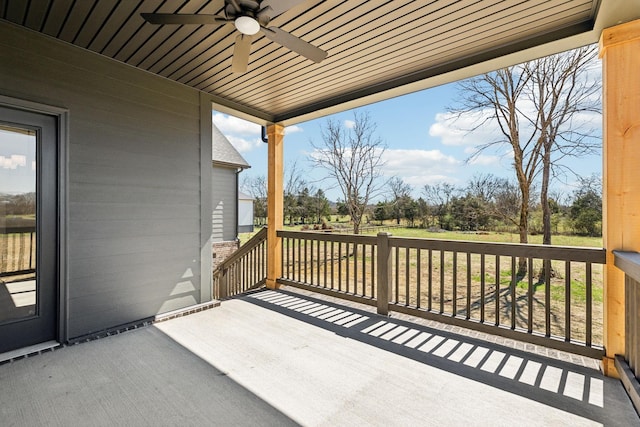2200 Hamilton Chambers Rd, Lebanon, TN 37087 - balcony featuring a ceiling fan