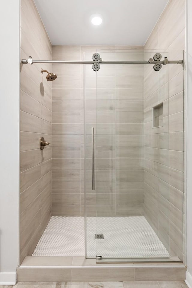 883 Plowson Rd, Mount Juliet, TN 37122 - full bath with a shower stall