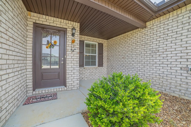 82 Pinnacle Point Ln, Tullahoma, TN 37388 - doorway to property with brick siding and a porch