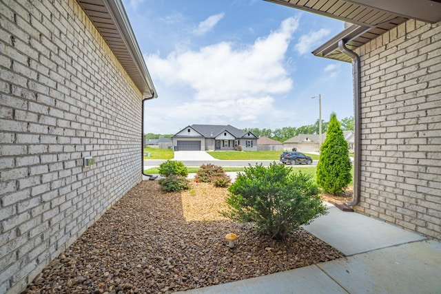 82 Pinnacle Point Ln, Tullahoma, TN 37388 - view of yard featuring a residential view