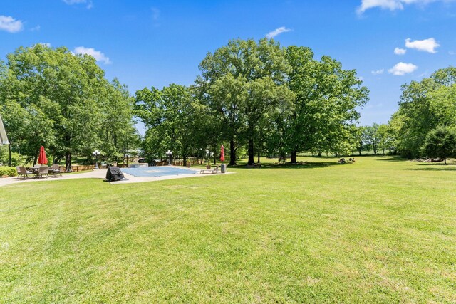 1408 Baker Ln, Lawrenceburg, TN 38464 - view of green lawn