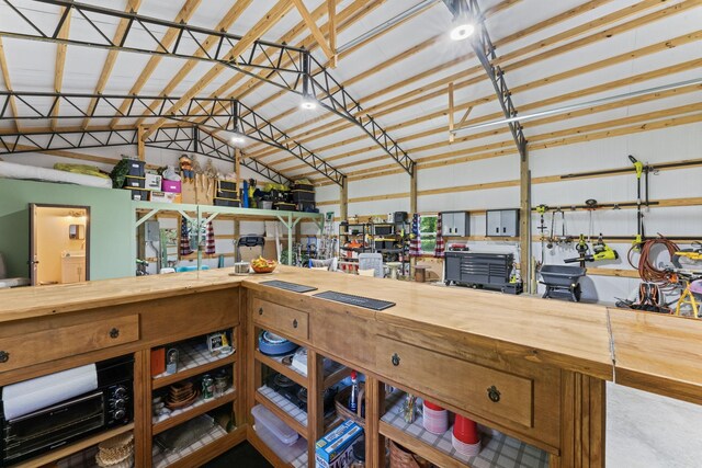 1408 Baker Ln, Lawrenceburg, TN 38464 - view of garage