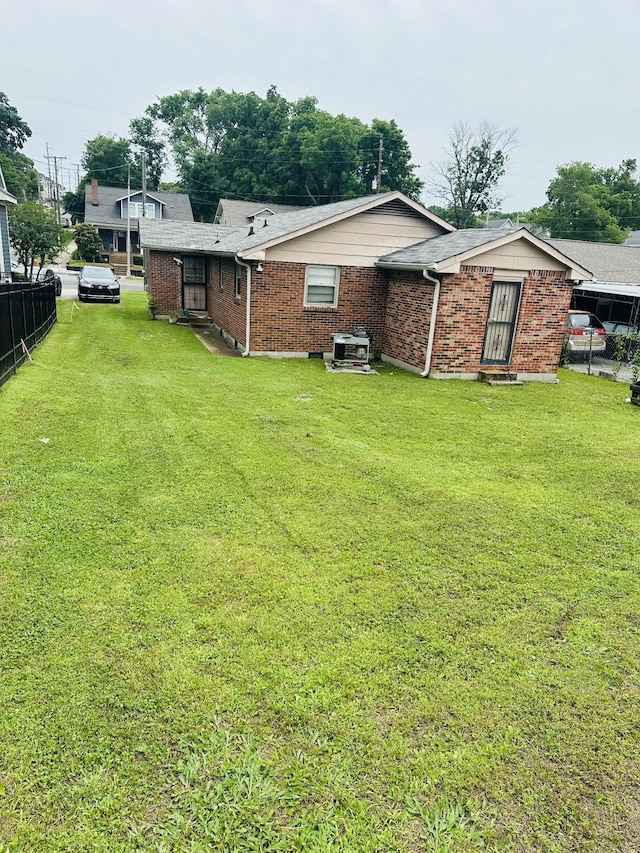 915 Wedgewood Ave, Nashville, TN 37203 - back of house featuring brick siding