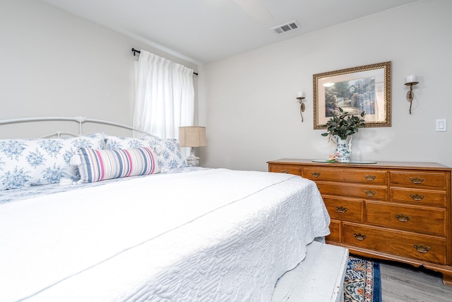 107 Beech St, Columbia, TN 38401 - bedroom with wood finished floors