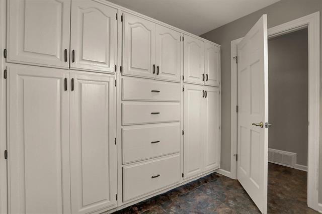 2458 Carrollwood Ln, Cordova, TN 38016 - view of closet
