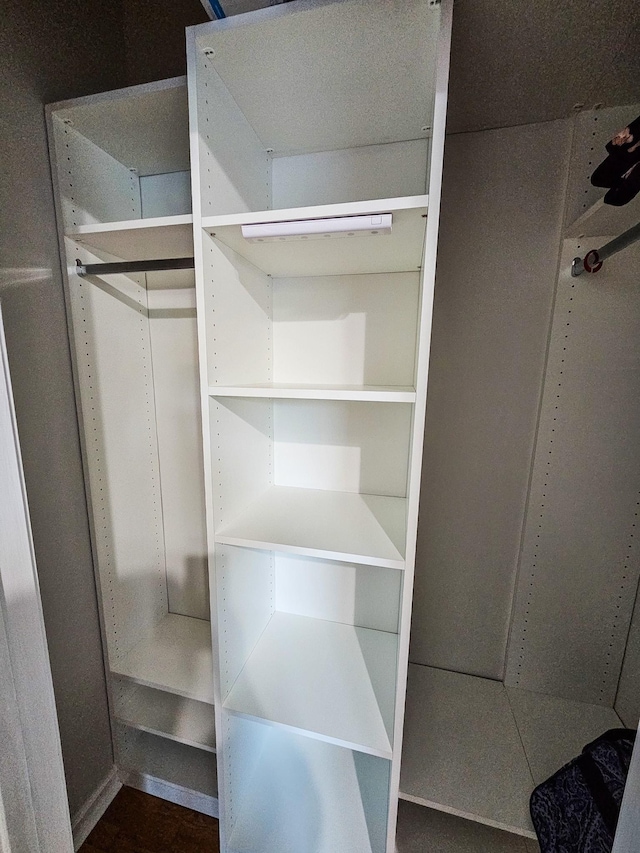 300 Woodson Dr, Tullahoma, TN 37388 - view of closet