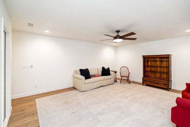 611 Lake Reserve Cv, Hermitage, TN 37076 - living area featuring recessed lighting, a ceiling fan, wood finished floors, and baseboards