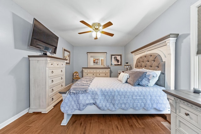 530 David Ave, Lewisburg, TN 37091 - bedroom featuring wood finished floors, baseboards, and ceiling fan
