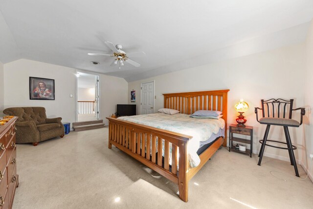 530 David Ave, Lewisburg, TN 37091 - bedroom featuring light carpet, vaulted ceiling, a ceiling fan, and baseboards
