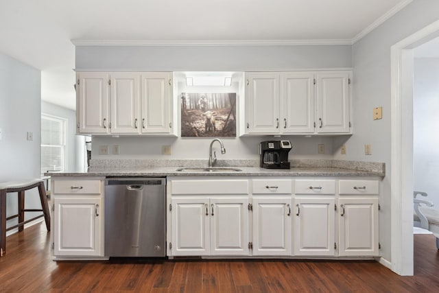530 David Ave, Lewisburg, TN 37091 - kitchen with dishwasher, a sink, white cabinets, dark wood finished floors, and crown molding