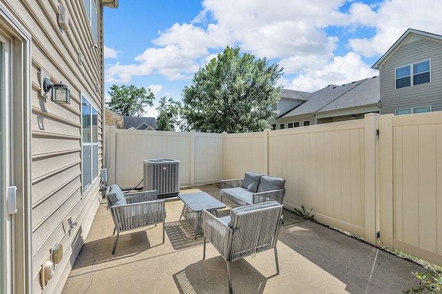 911 Keepsake Diamond Ln, Murfreesboro, TN 37128 - fenced backyard with cooling unit, an outdoor hangout area, and a patio area