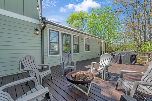 6416 Edsel Dr, Nashville, TN 37209 - deck with a fire pit and grilling area