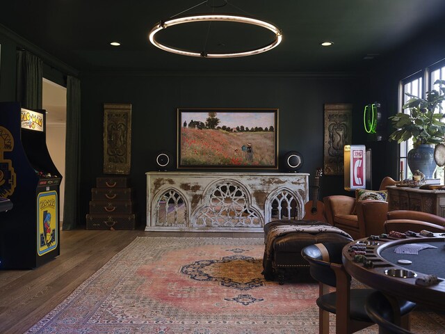 4516 Shys Hill Rd, Nashville, TN 37215 - sitting room featuring wood finished floors and crown molding