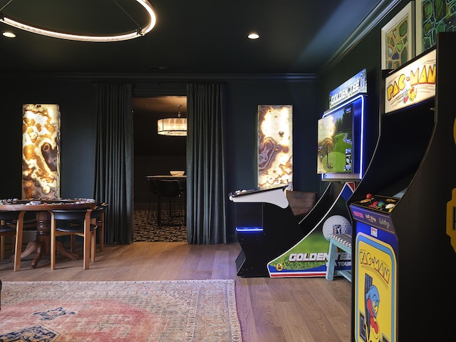4516 Shys Hill Rd, Nashville, TN 37215 - rec room featuring ornamental molding, wood finished floors, and recessed lighting