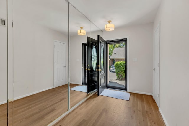 235 Glenstone Cir, Brentwood, TN 37027 - entryway featuring wood finished floors and baseboards