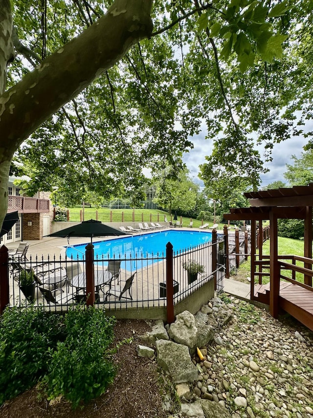 235 Glenstone Cir, Brentwood, TN 37027 - community pool featuring a patio