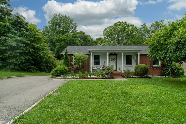 123 Ashland Dr, Ashland City, TN 37015 - photo 2