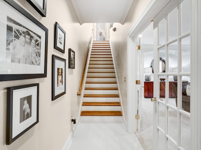 504 Chippenham Ct, Franklin, TN 37069 - staircase featuring baseboards