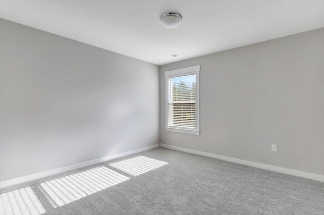 8792 Snowy Owl Rd, Ooltewah, TN 37363 - unfurnished room with light carpet and baseboards