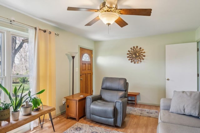 1190 Corum Hill Rd, Castalian Springs, TN 37031 - living area featuring light wood-style flooring and a ceiling fan