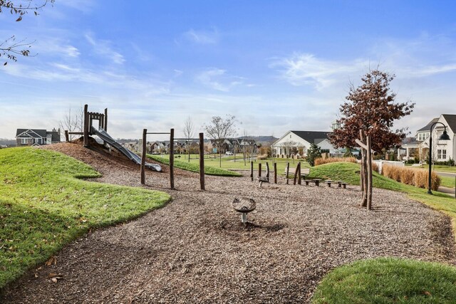 380 Gingerwood Ln, Hendersonville, TN 37075 - community playground featuring a lawn and a residential view