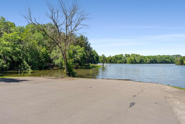 1056 Gilmore Hill Rd, Lebanon, TN 37087 - water view featuring a forest