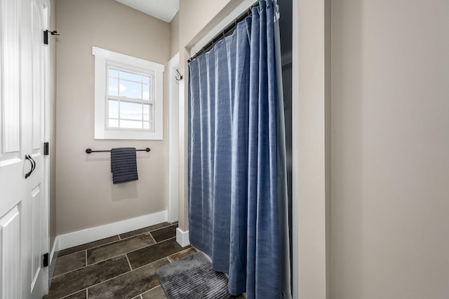 11 Walnut Creek Dr, Manchester, TN 37355 - full bathroom featuring baseboards and a shower with shower curtain