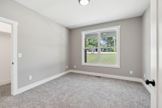 47 Long Branch Rd, Lawrenceburg, TN 38464 - carpeted empty room featuring baseboards
