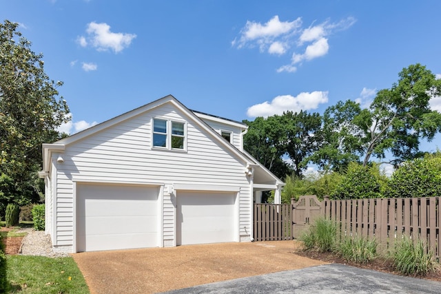 143 Prospect Hl, Nashville, TN 37205 - garage with a gate and asphalt driveway