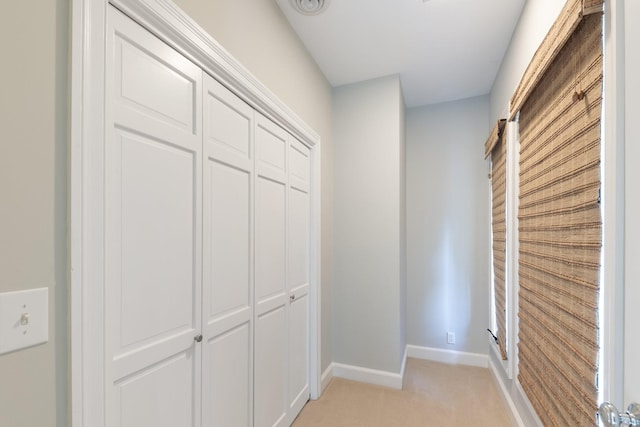 143 Prospect Hl, Nashville, TN 37205 - hallway featuring light carpet and baseboards