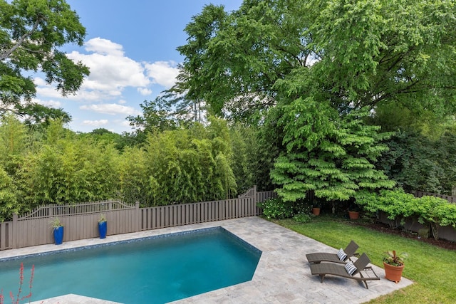 143 Prospect Hl, Nashville, TN 37205 - view of swimming pool with a patio area