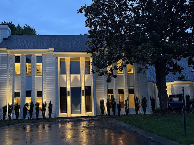 143 Prospect Hl, Nashville, TN 37205 - view of front facade with roof with shingles and a chimney