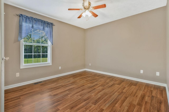 2137 Horton Way, Lewisburg, TN 37091 - empty room featuring wood finished floors, baseboards, and a ceiling fan