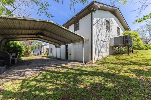 915 Tulip Cir, Gallatin, TN 37066 - view of car parking with a detached carport and driveway