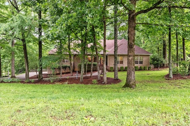 7244 Knottingham Dr, Fairview, TN 37062 - view of front of house with a front yard