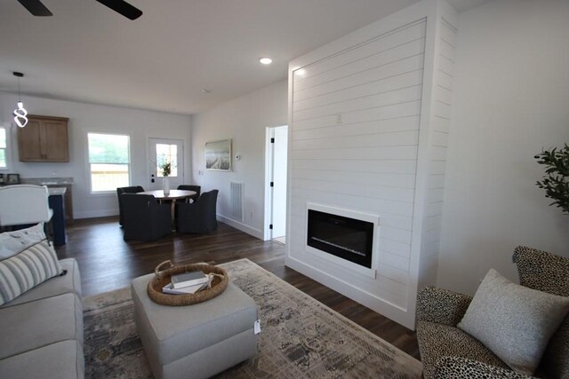 14193 Old Kentucky Rd, Walling, TN 38587 - photo 8