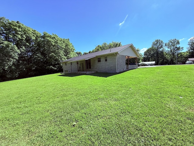 551 Maple Ter, Lafayette, TN 37083 - rear view of property featuring a lawn and stone siding
