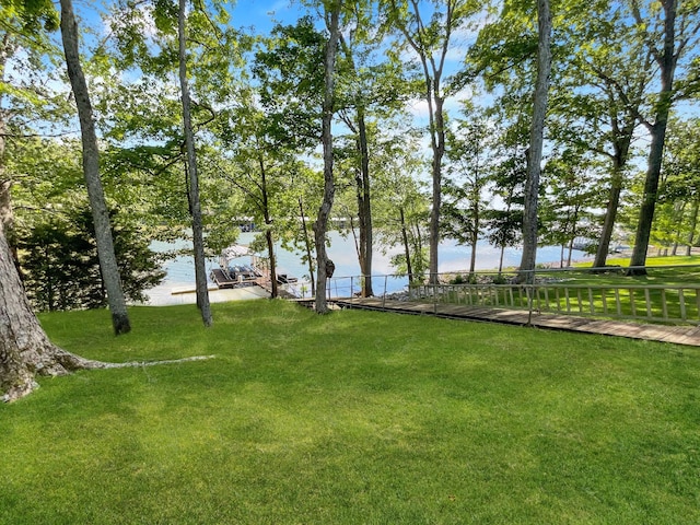 21 Heron Pt, Cadiz, KY 42211 - view of grassy yard featuring a water view