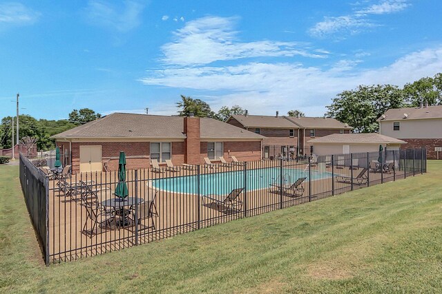 5839 Brentwood Trce, Brentwood, TN 37027 - community pool with a patio