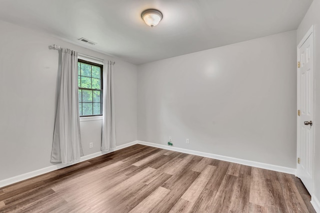 5839 Brentwood Trce, Brentwood, TN 37027 - spare room featuring wood finished floors and baseboards