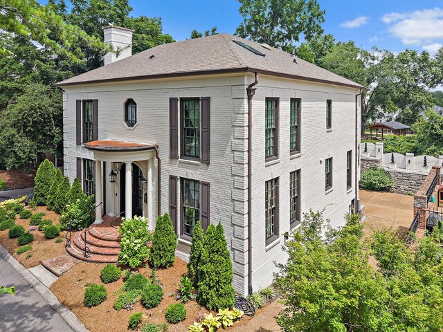2126 Golf Club Ln, Nashville, TN 37215 - photo 2