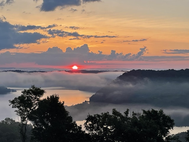 73B Swan Ridge Rd, Hilham, TN 38568