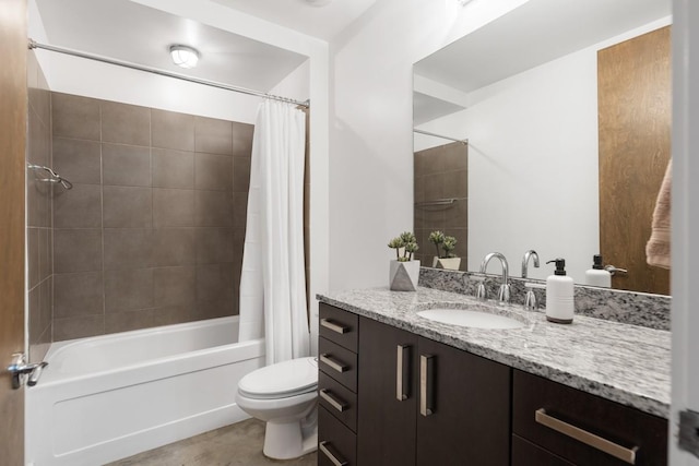 1510 Demonbreun St Unit 701, Nashville, TN 37203 - bathroom featuring vanity, toilet, and shower / bath combination with curtain
